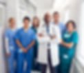 Equipe multidisciplinar composta por mĂŠdicos de vĂĄrias especialidades e enfermeiros